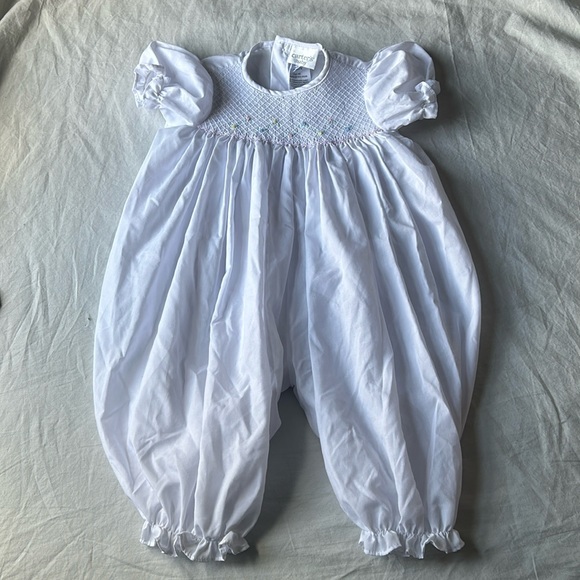 Vintage Carter’s one piece - Picture 2 of 6